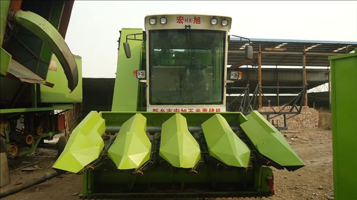 玉米聯(lián)合收獲機