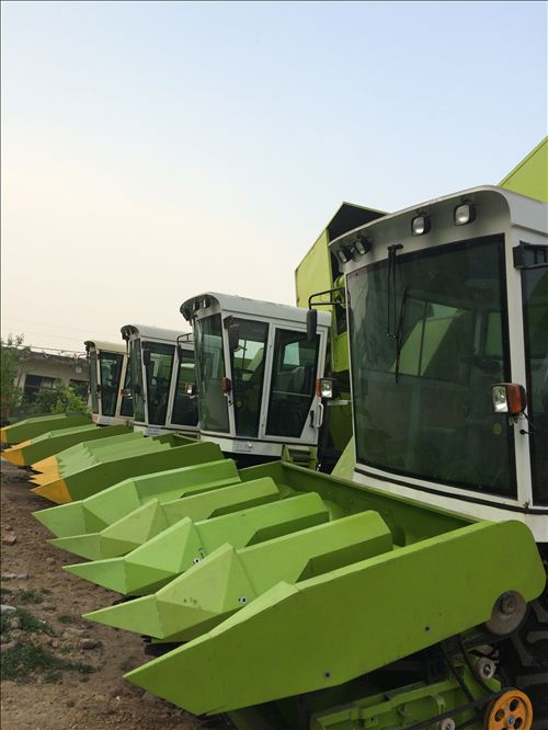 玉米籽粒割臺(tái)